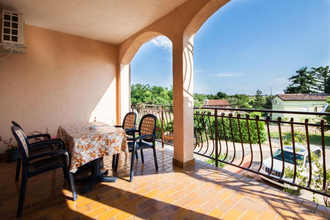 Apartments Dara Umag Zewnętrze zdjęcie