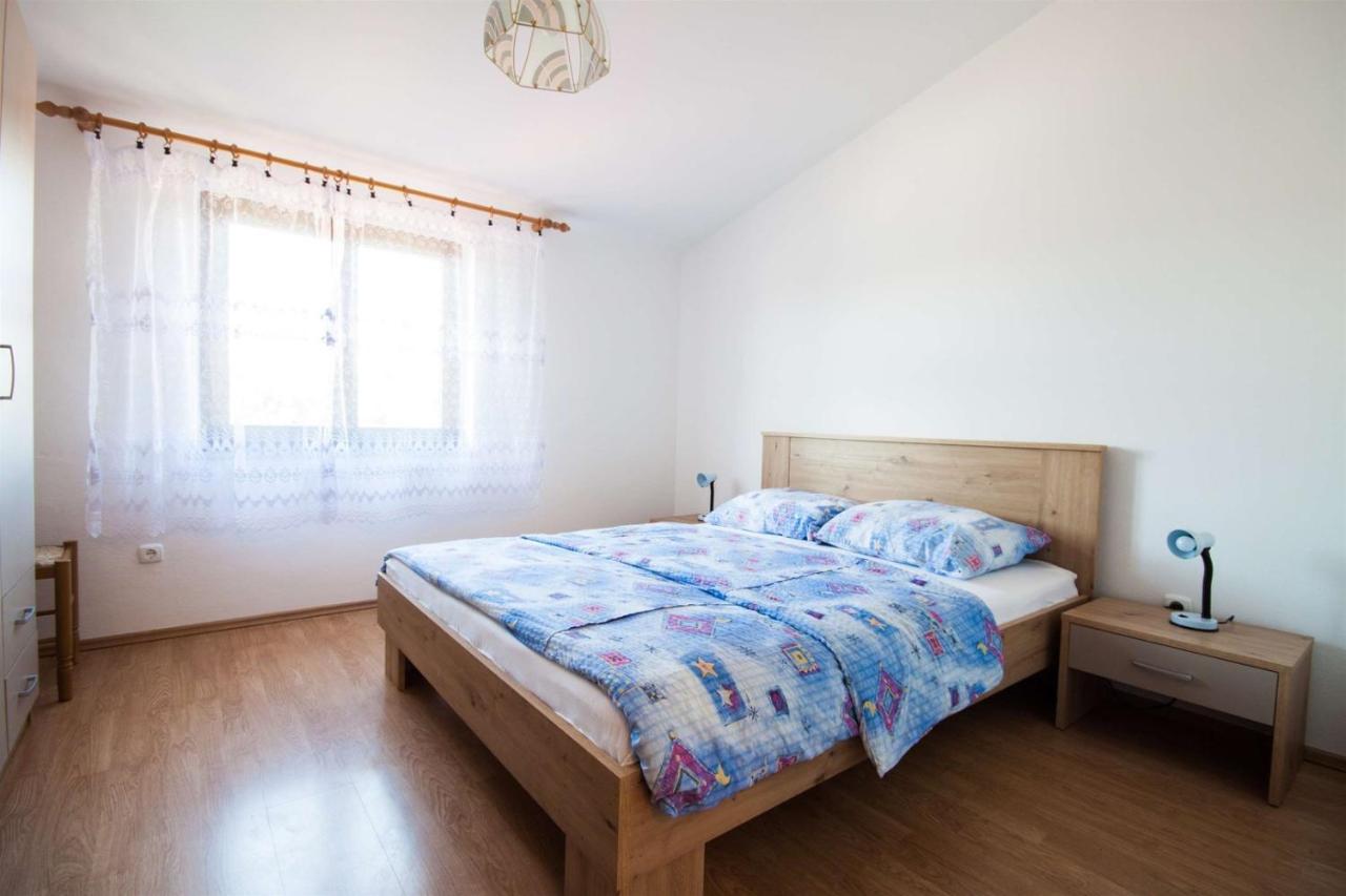 Apartments Dara Umag Zewnętrze zdjęcie
